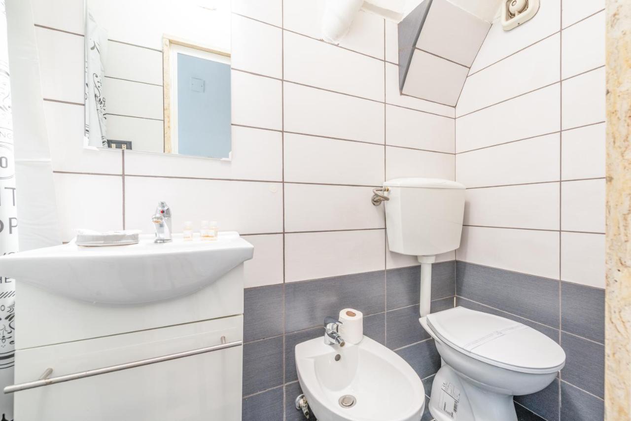 Stazione Centrale & Universita Lovely Apartment Μπάρι Εξωτερικό φωτογραφία